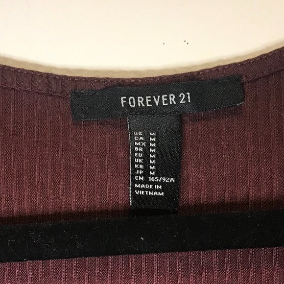 Forever 21 Faux Wrap Dress - Picture 3 of 5